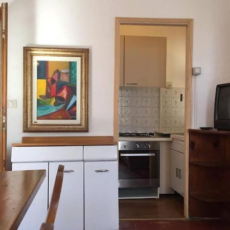 Nel Set Di Piccolo Mondo Antico Villa Viola Valsolda Ngoại thất bức ảnh
