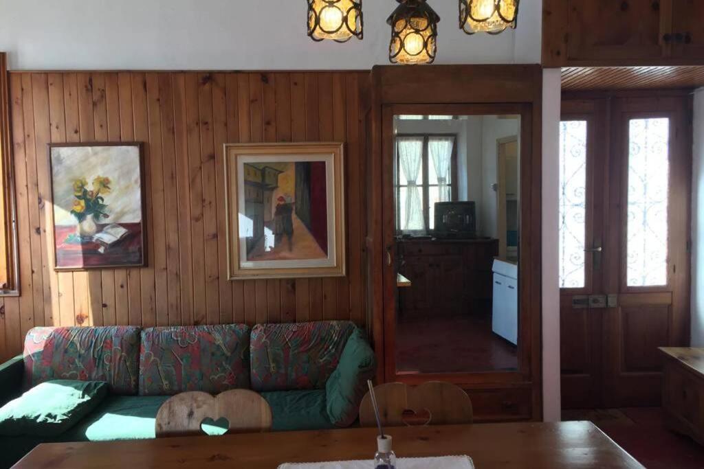 Nel Set Di Piccolo Mondo Antico Villa Viola Valsolda Ngoại thất bức ảnh