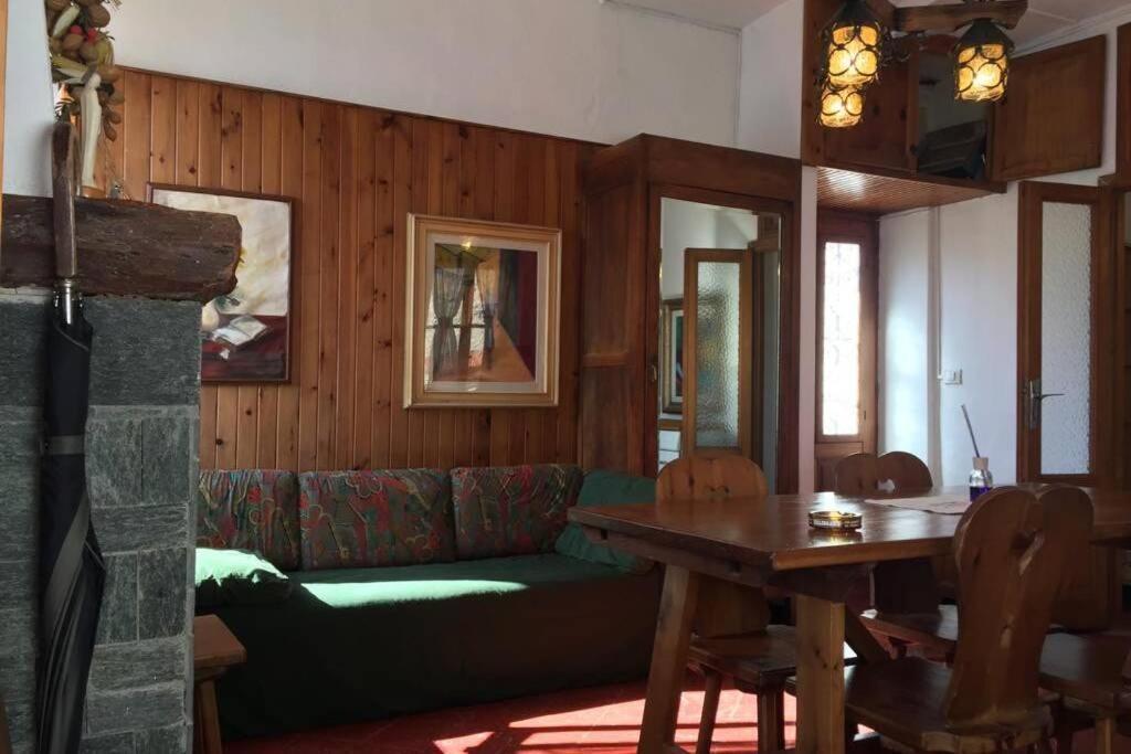 Nel Set Di Piccolo Mondo Antico Villa Viola Valsolda Ngoại thất bức ảnh